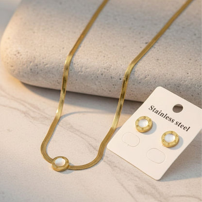 Necklace & Stud Earrings